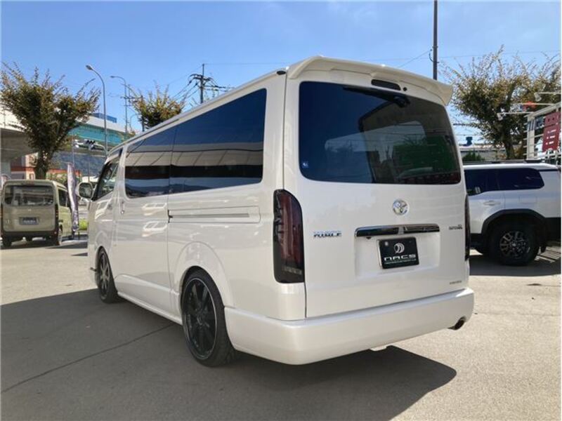 HIACE