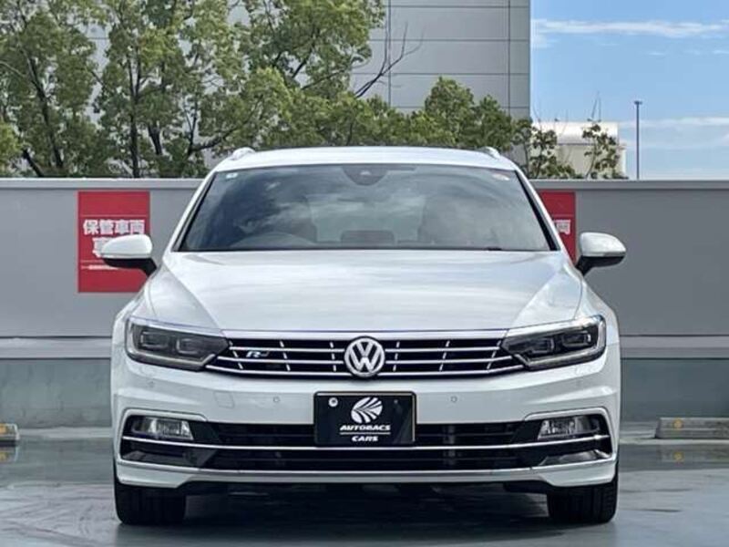 PASSAT VARIANT