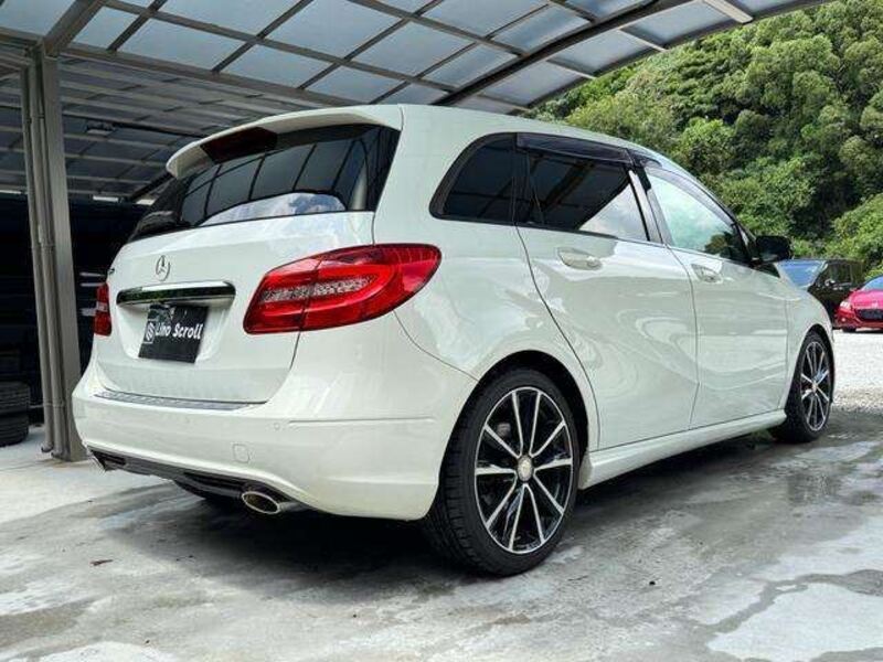 B-CLASS