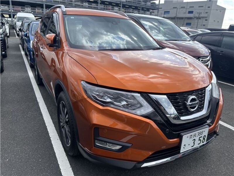 X-TRAIL