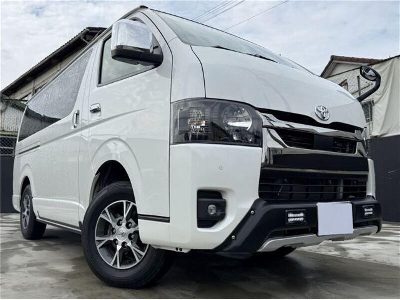 HIACE VAN