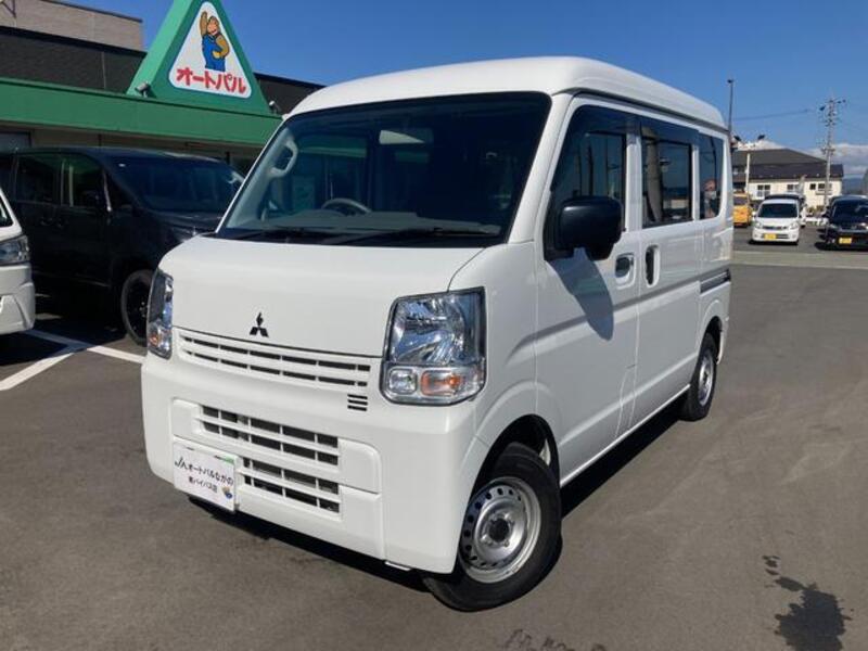 MITSUBISHI MINICAB VAN