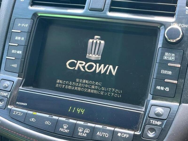 CROWN