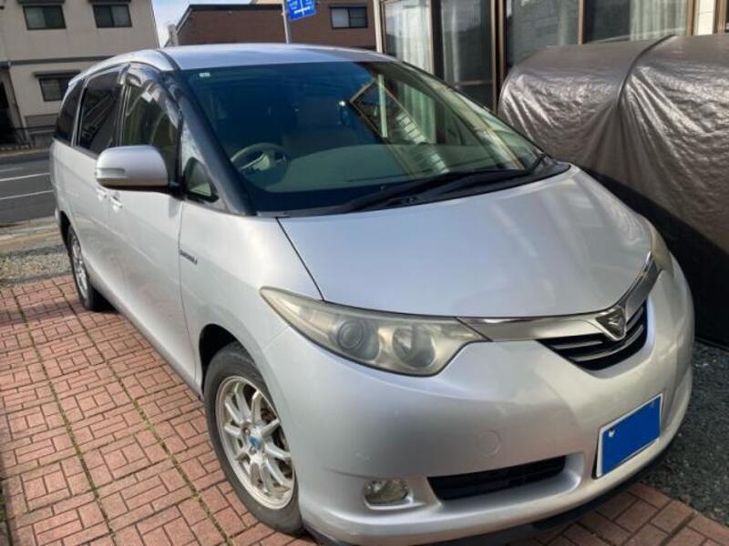 TOYOTA ESTIMA HYBRID