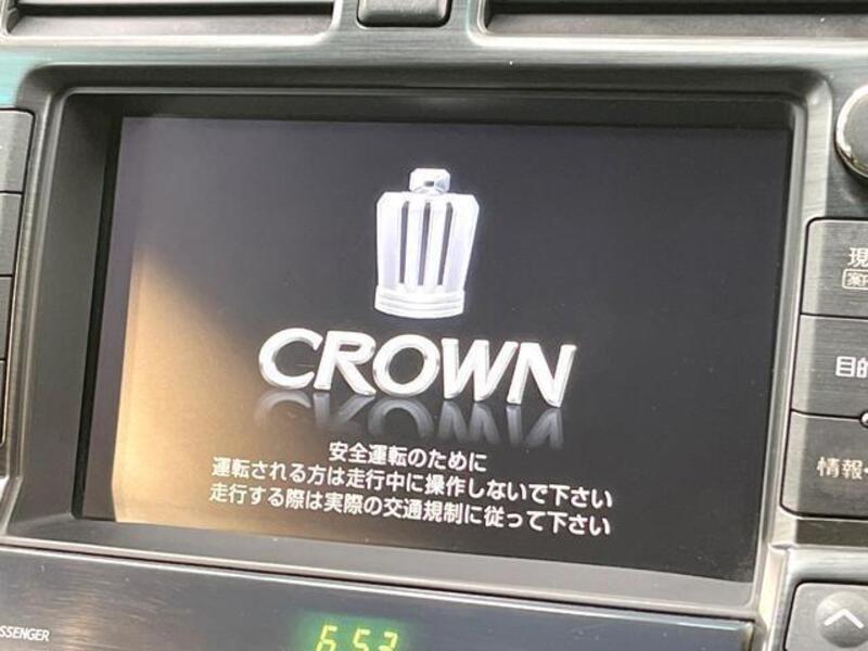 CROWN