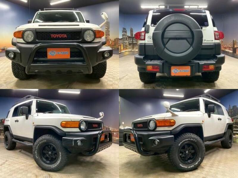 TOYOTA FJ CRUISER