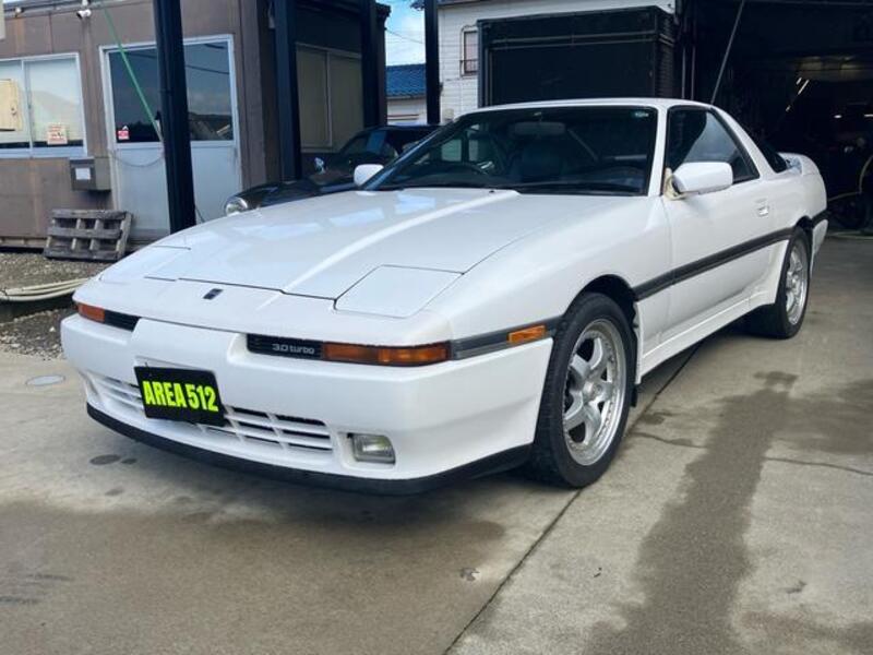 TOYOTA SUPRA