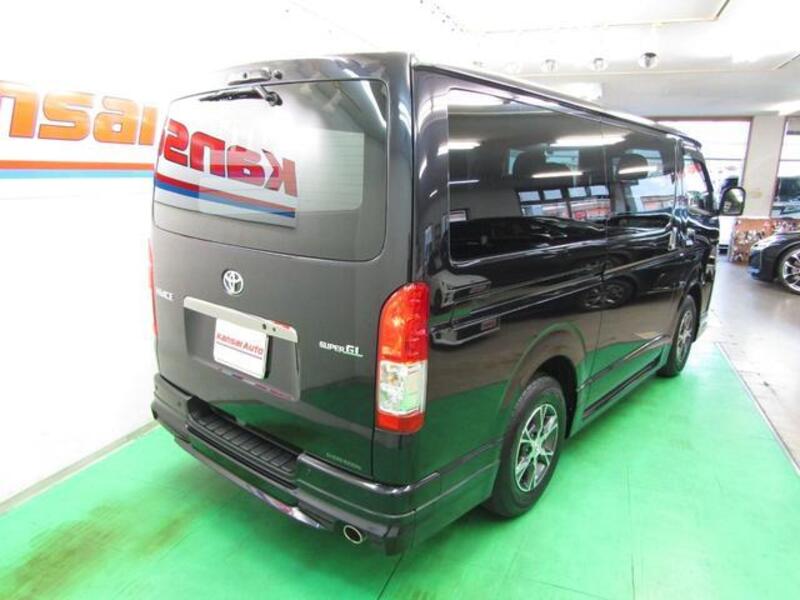 HIACE VAN