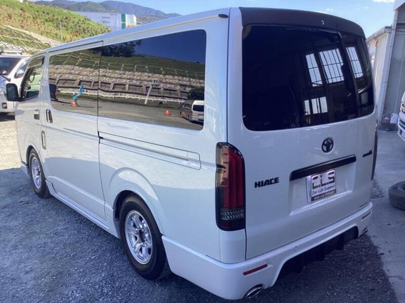 HIACE VAN