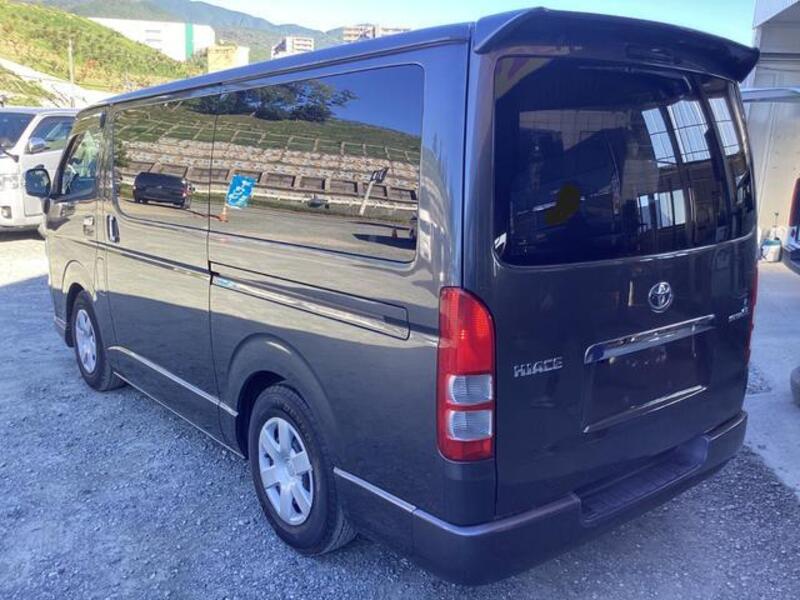 HIACE VAN