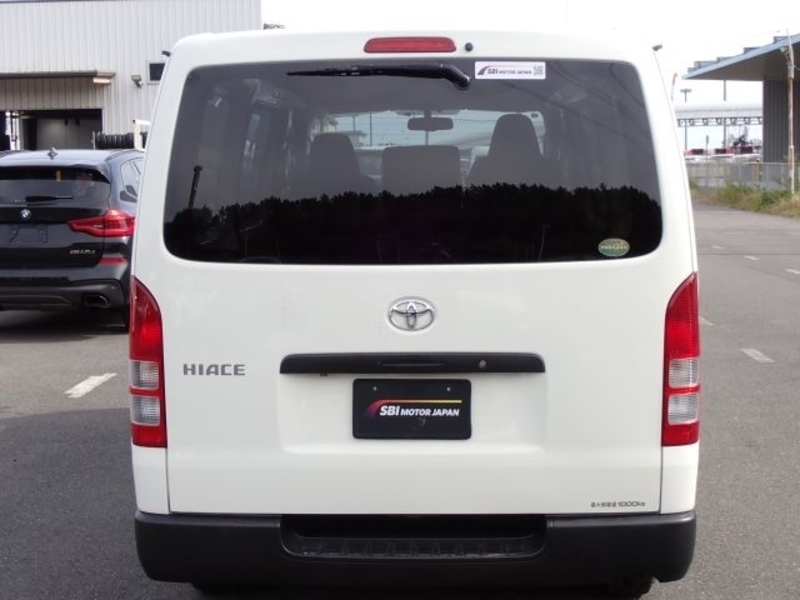 HIACE VAN
