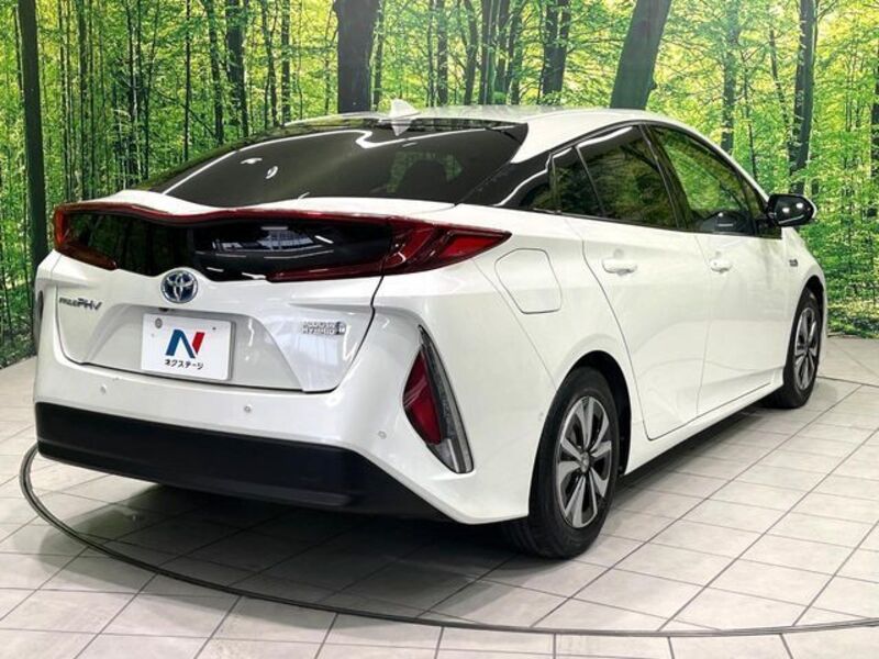 PRIUS PHV