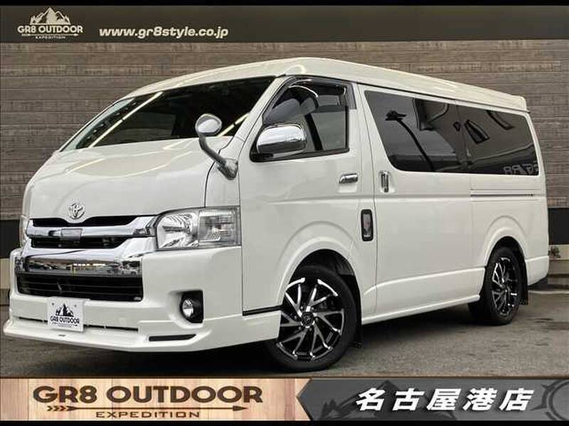 TOYOTA HIACE WAGON