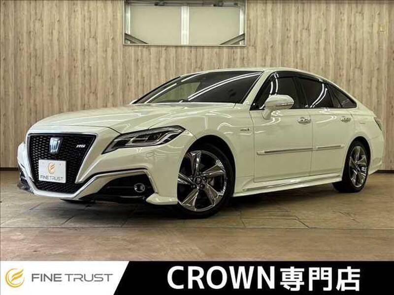 TOYOTA CROWN