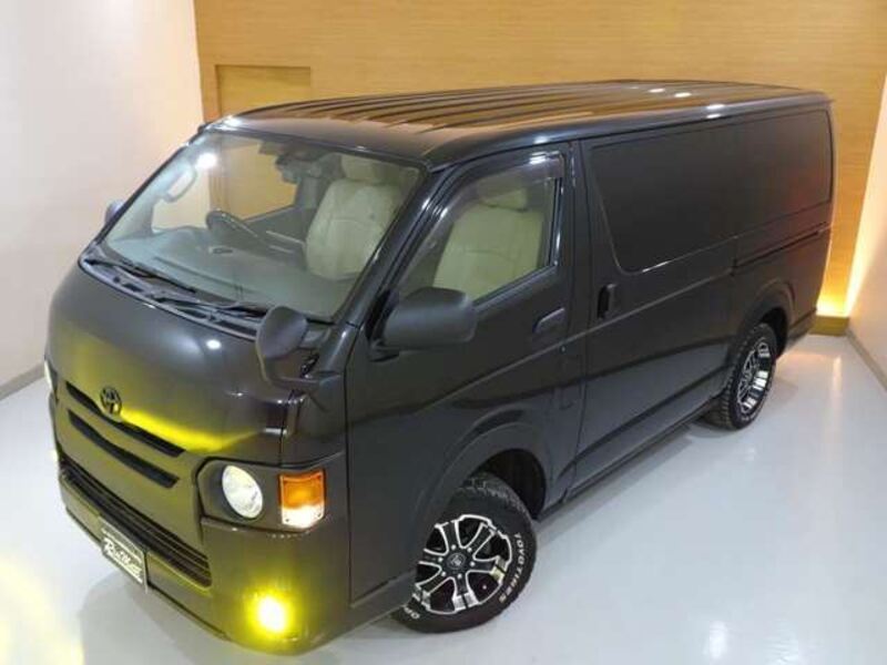 HIACE VAN