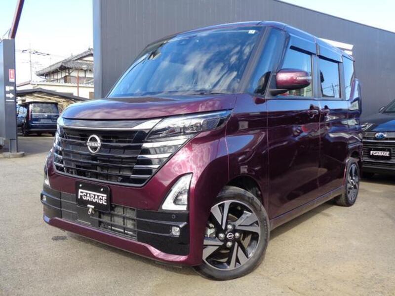 NISSAN ROOX