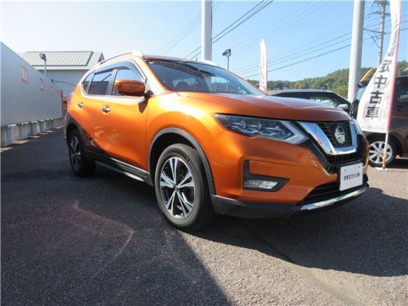 X-TRAIL