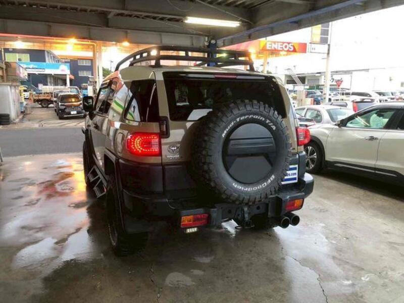 FJ CRUISER