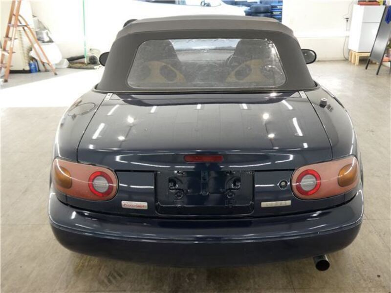 EUNOS ROADSTER