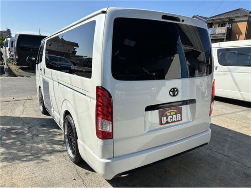 HIACE VAN