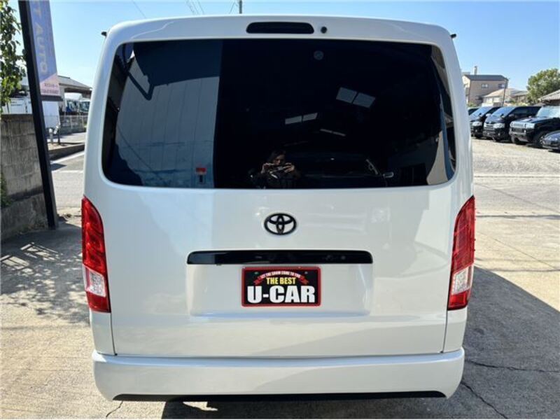 HIACE VAN