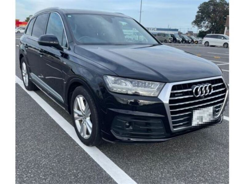 AUDI Q7