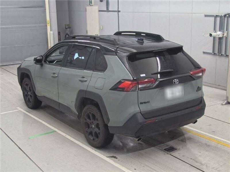 RAV4