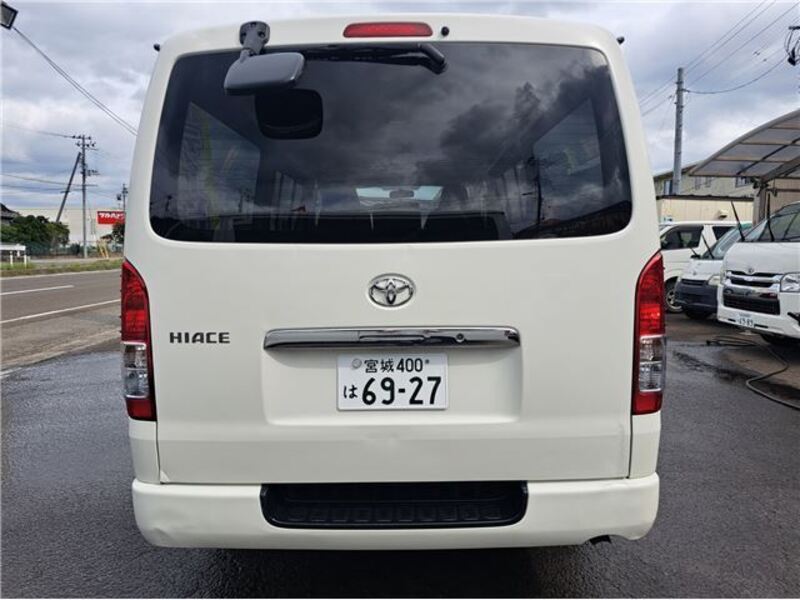 HIACE VAN