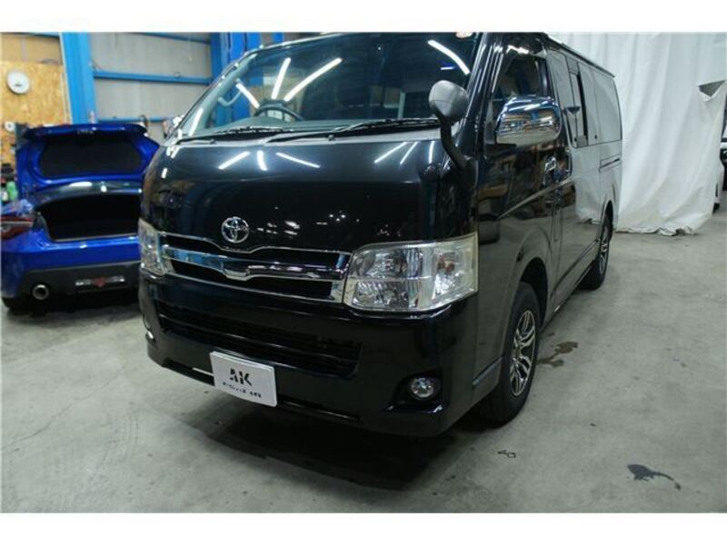 HIACE