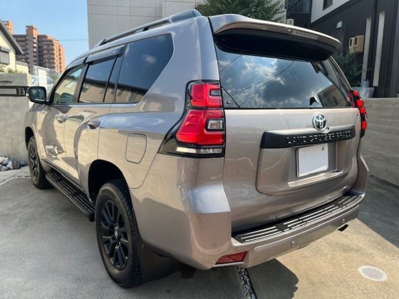 LAND CRUISER PRADO