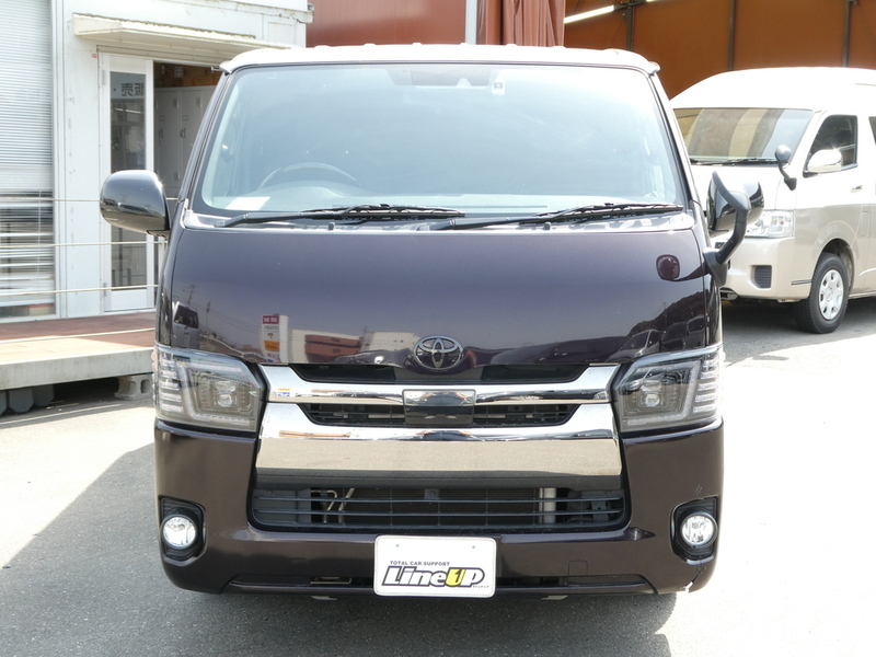 HIACE VAN