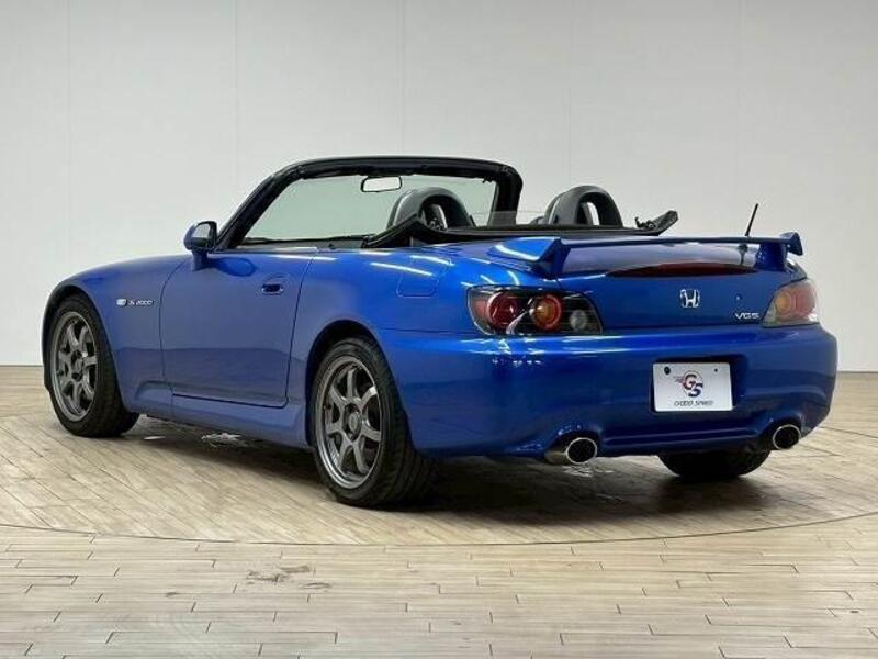 S2000