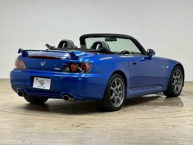 S2000
