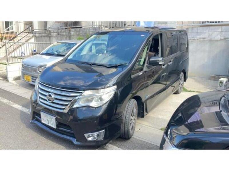 NISSAN SERENA