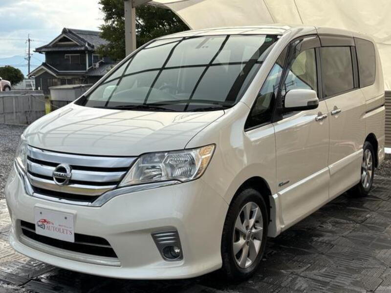 NISSAN SERENA