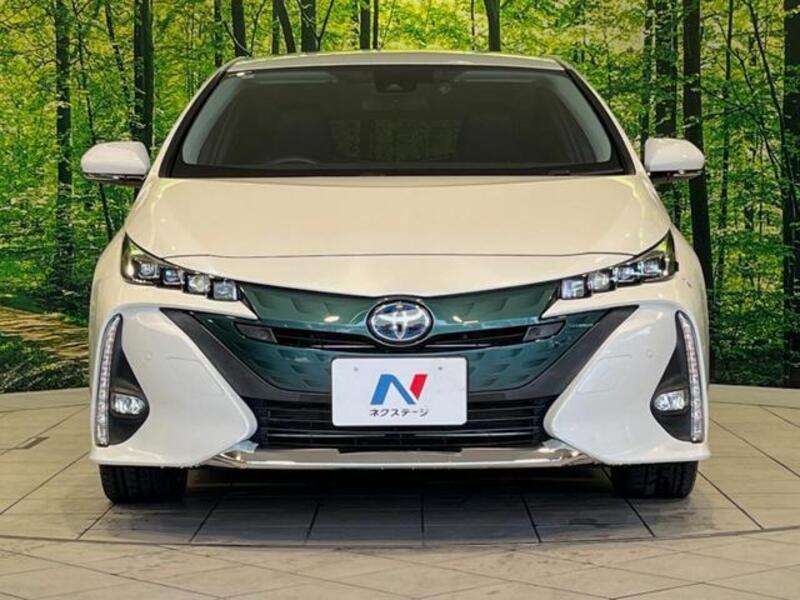 PRIUS PHV
