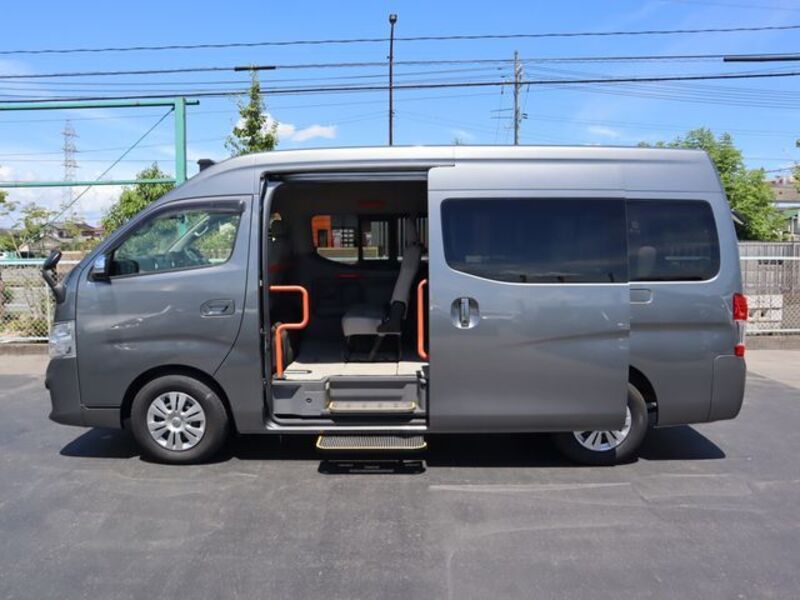 NISSAN NV350 CARAVAN WAGON