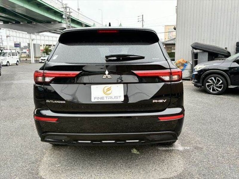 OUTLANDER PHEV
