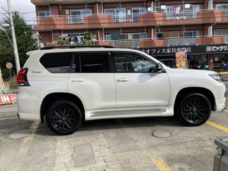 LAND CRUISER PRADO