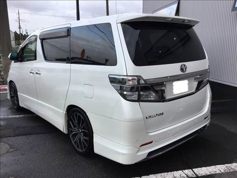 VELLFIRE