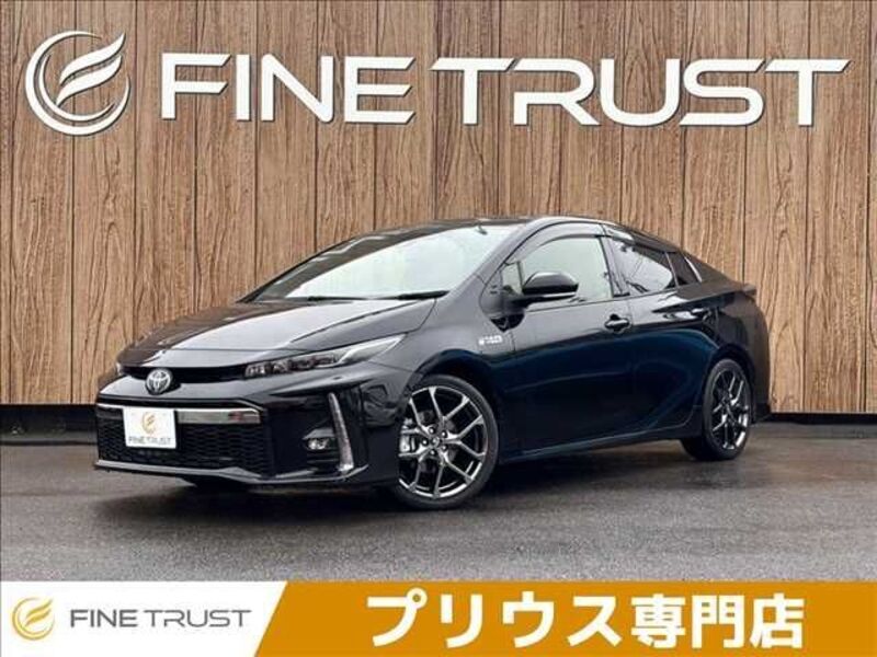 TOYOTA PRIUS PHV