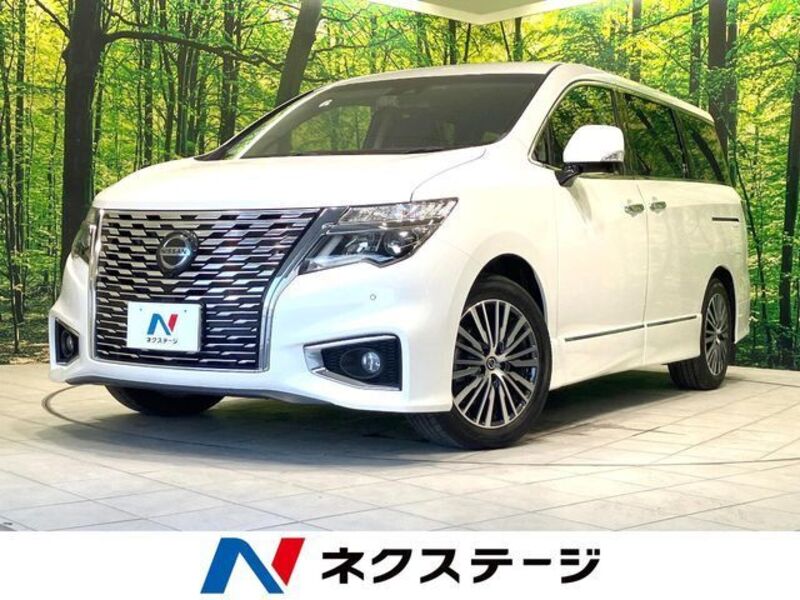 NISSAN ELGRAND