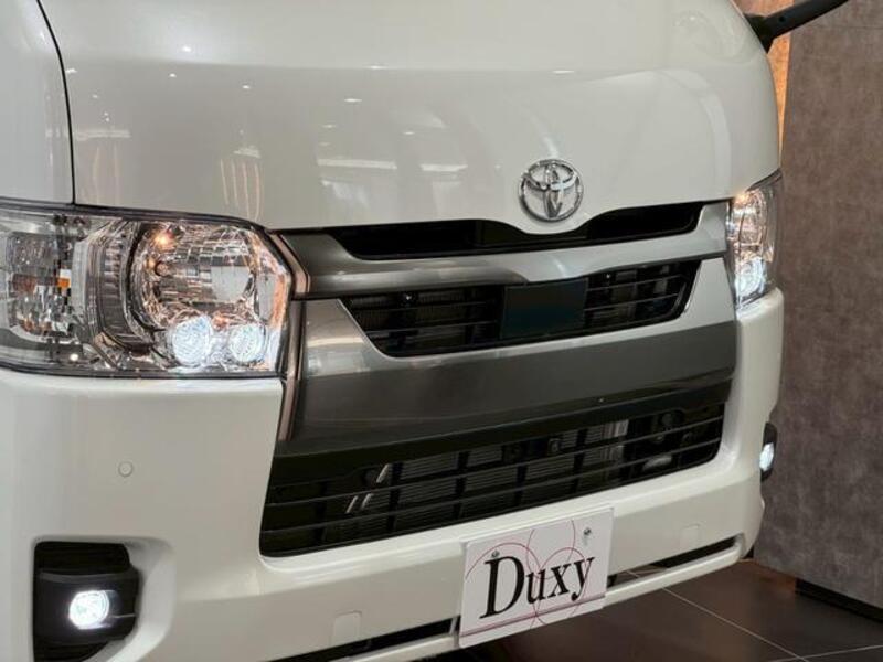 HIACE VAN