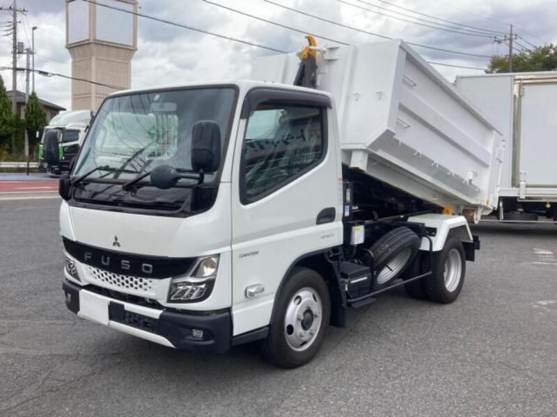 MITSUBISHI CANTER