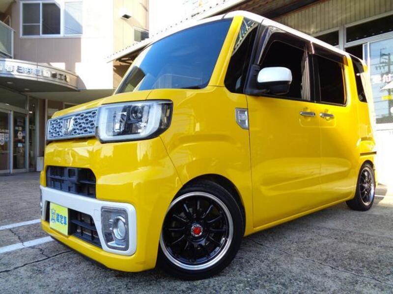 DAIHATSU WAKE
