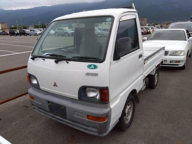 MITSUBISHI MINICAB TRUCK