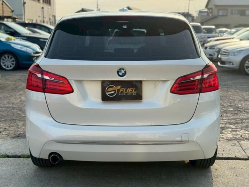 2 SERIES