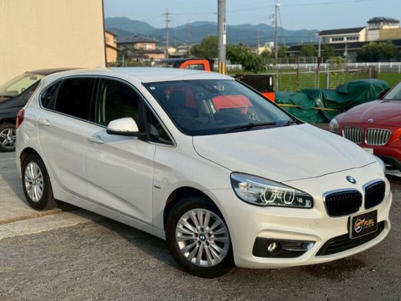 BMW 2 SERIES