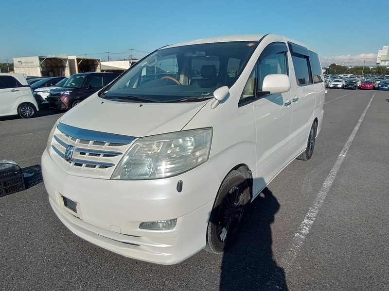 TOYOTA ALPHARD