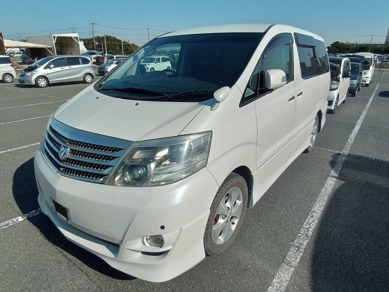 TOYOTA ALPHARD